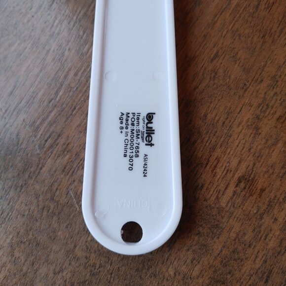 FUN Bell Canada Slap Toy Clapper Clapping Wand Festival Favours Bell Lets Talk - Picture 3 of 4